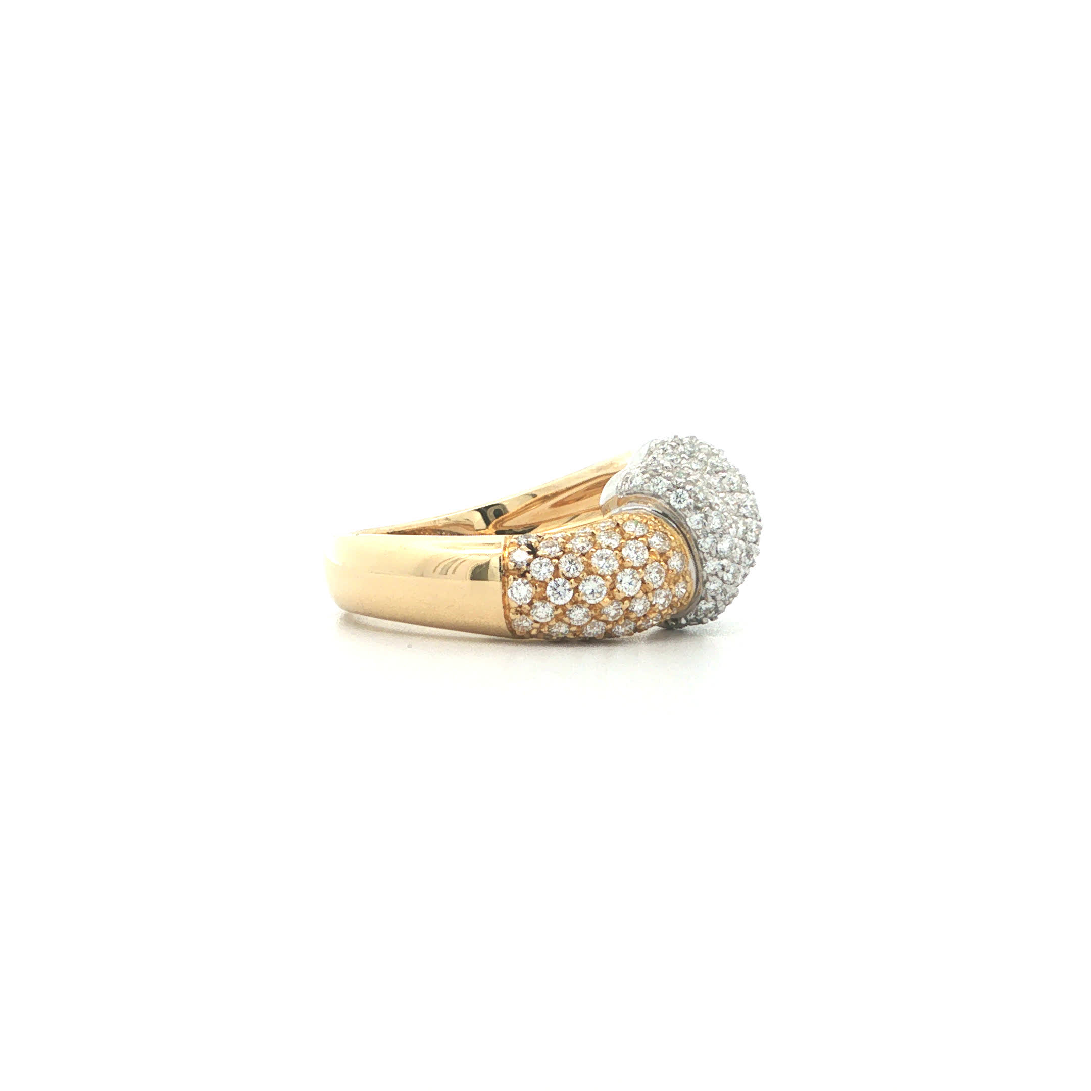 "Sparkling Connection" - Moderner Ring in 18kt Gelbgold mit Brillanten - Juwelier Steiger