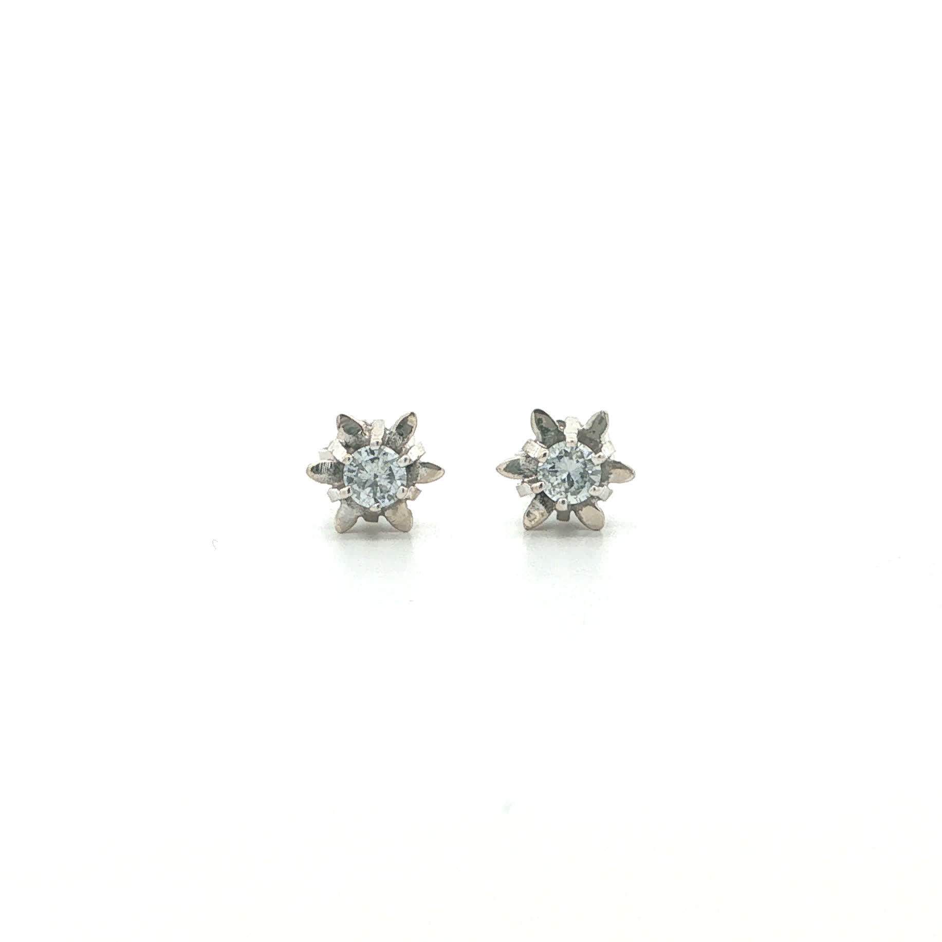 "Sparkling Stars" - Vintage Ohrstecker in 14kt Weißgold mit Diamanten im Altschliff zus. ca. 0,36ct - Juwelier Steiger