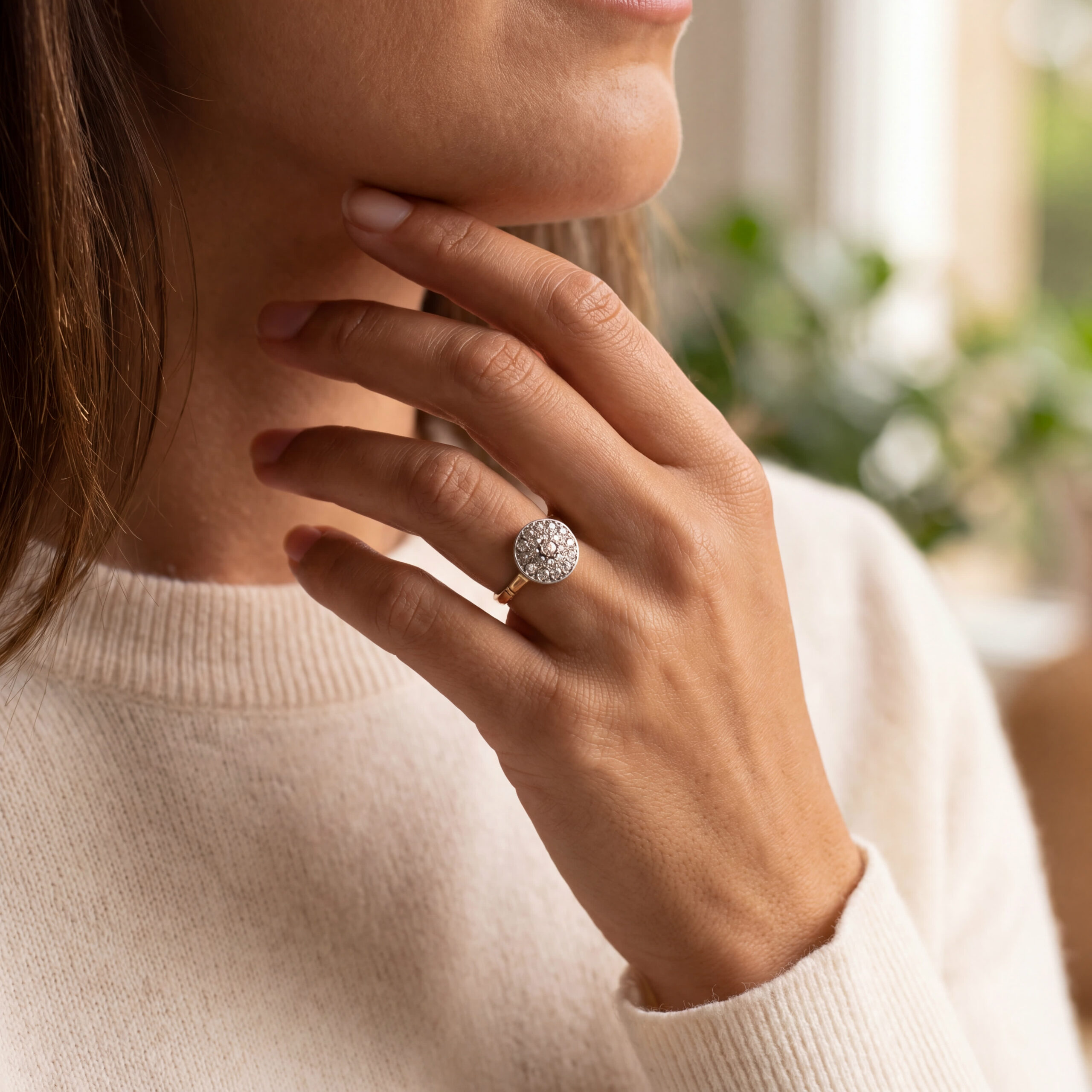 "Stardust" - Antiker Ring in 14kt Gelbgold mit Diamanten - Juwelier Steiger