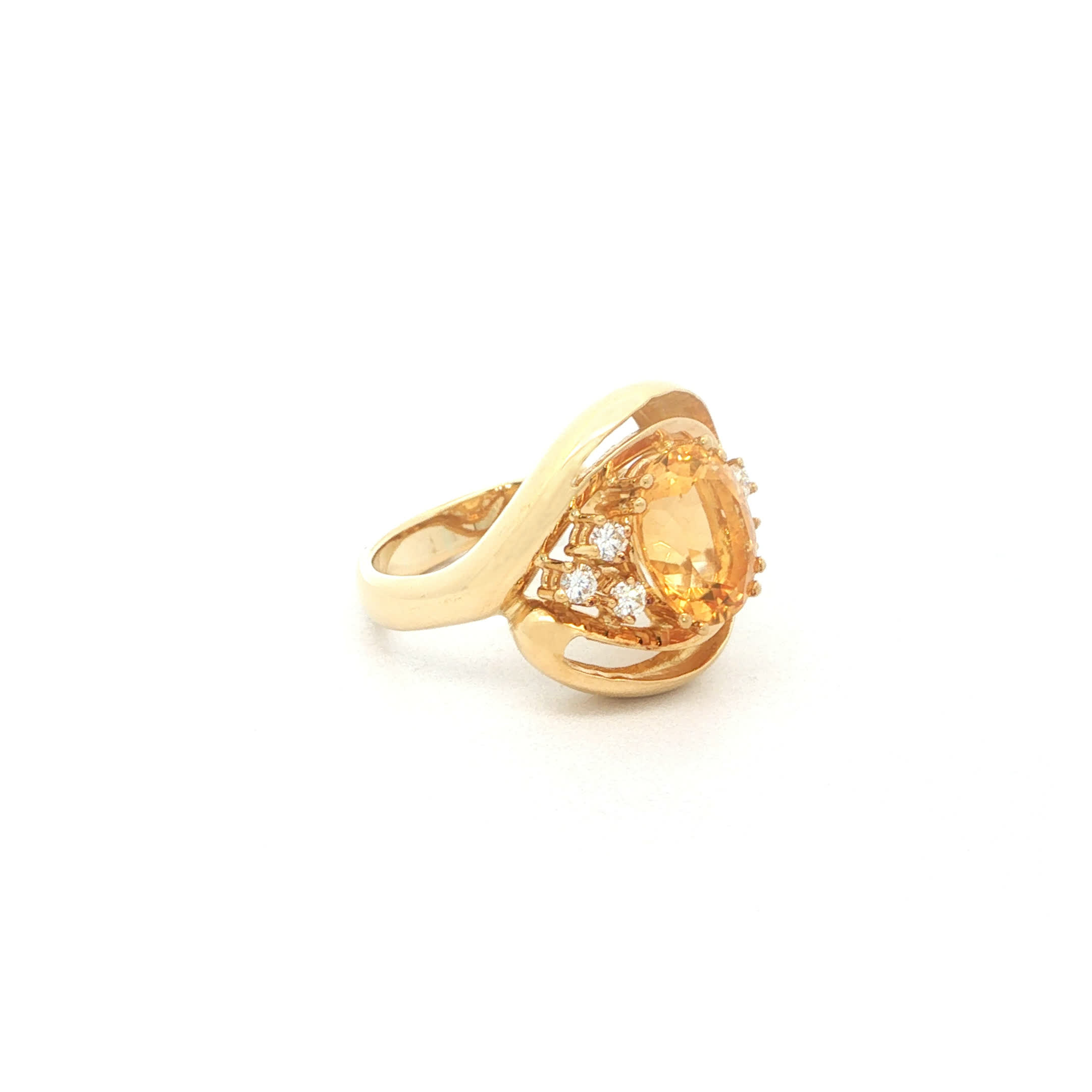 "Sunset Glow" - Vintage Ring in 18kt Gelbgold mit Citrin & Brillanten - Juwelier Steiger