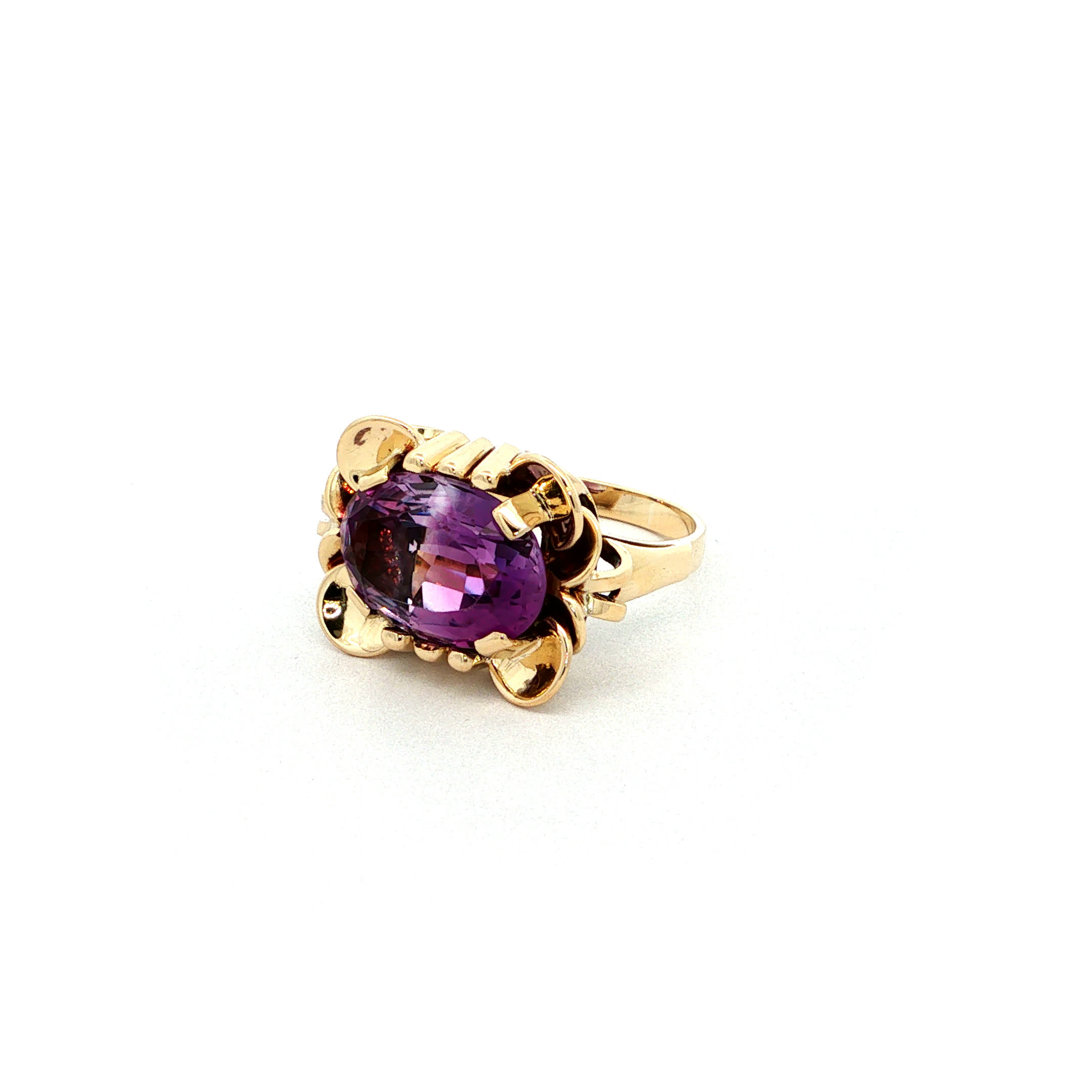 "Violet Fifties" - Vintage Amethyst Ring in 14kt Gelbgold - Juwelier Steiger