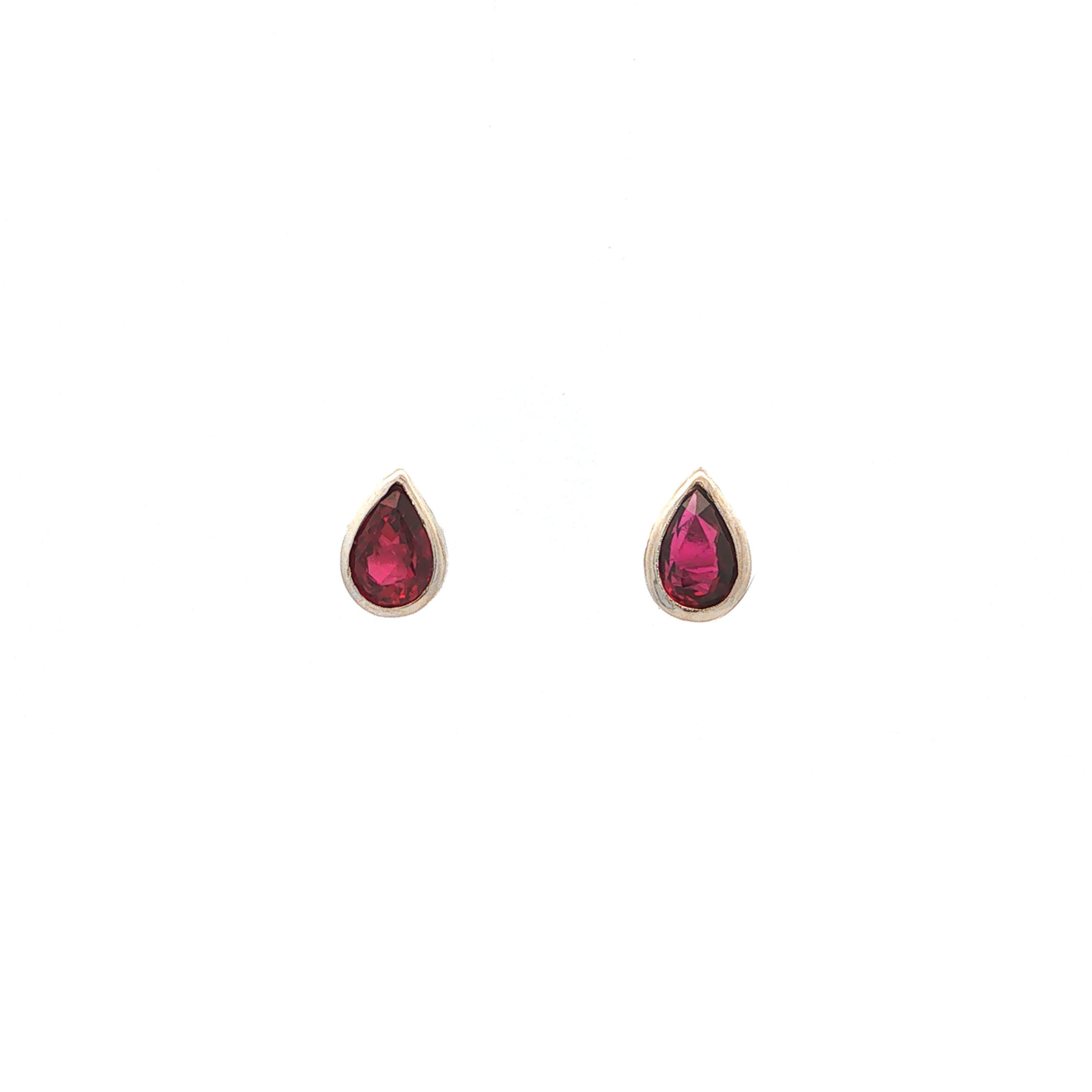 "Ruby Drop" - Vintage Ohrstecker in 18kt Weißgold mit Rubin