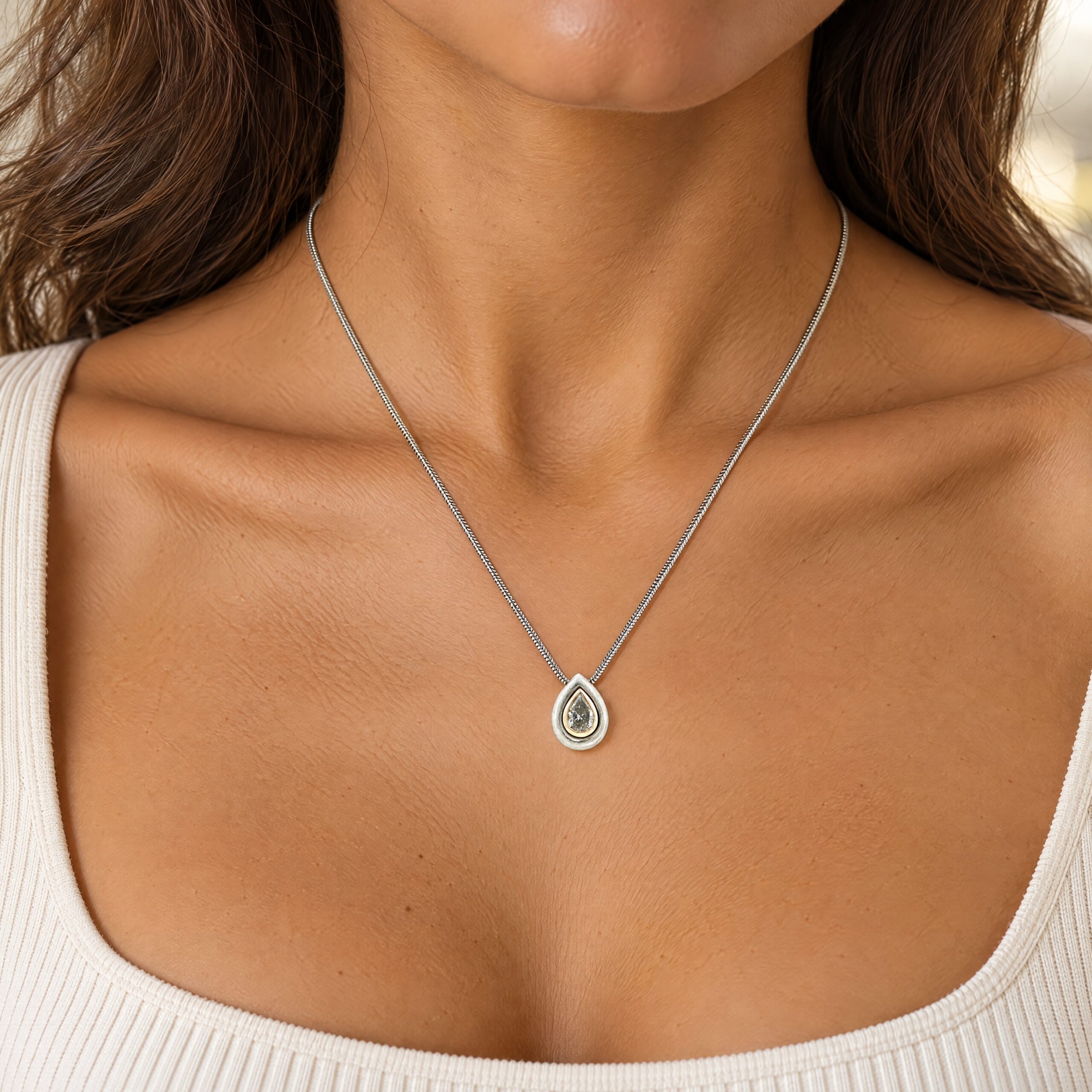 "Drop of light" - Vintage Diamant Kette aus Platin