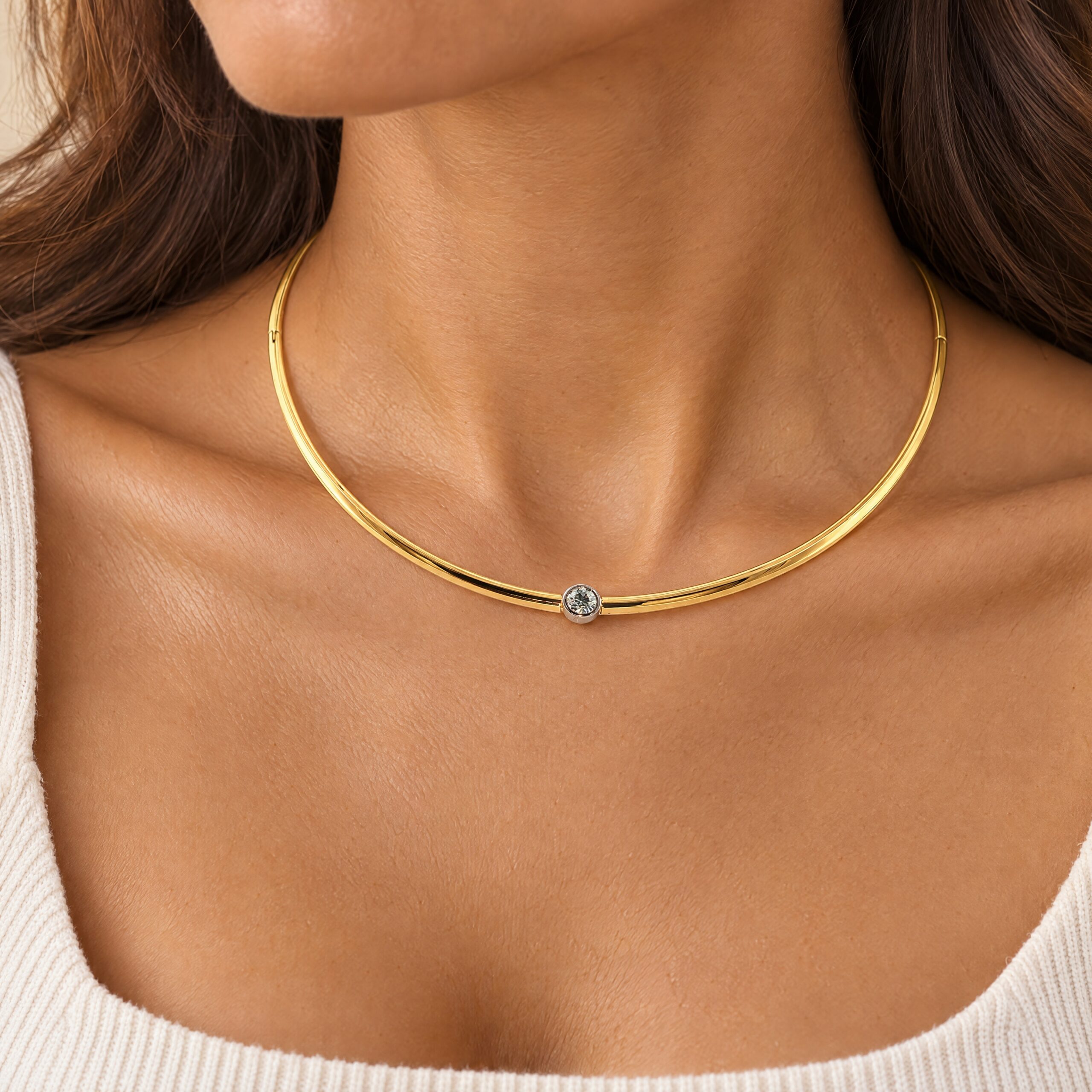 "Circle of Light" - Collier 18 Karat Gold mit Altschliff Diamanten 0.70 ct. in Weißgold