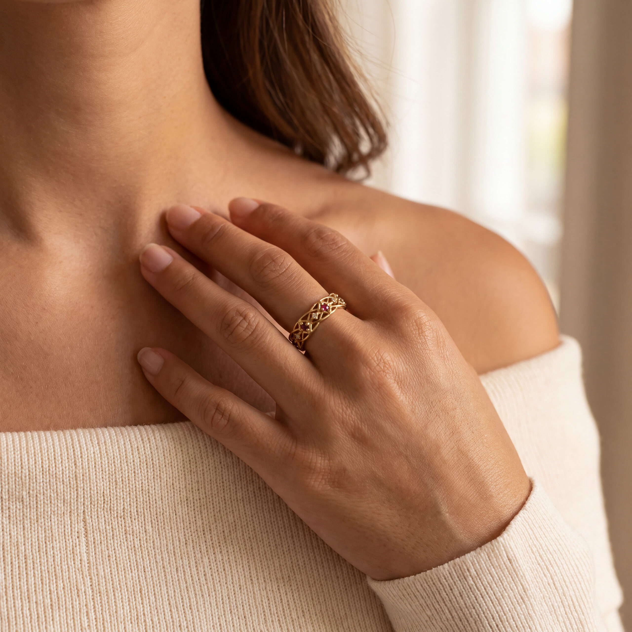 "Givenchy" - Vintage Ring in 18kt Gelbgold mit Rubinen und Brillanten - Juwelier Steiger
