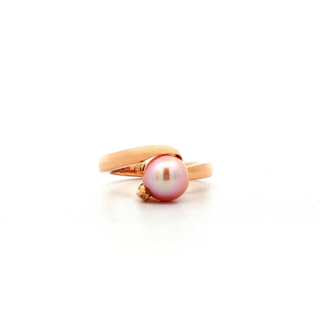 "Golden Embrace" - Moderner Ring in 18kt Gelbgold mit Perle