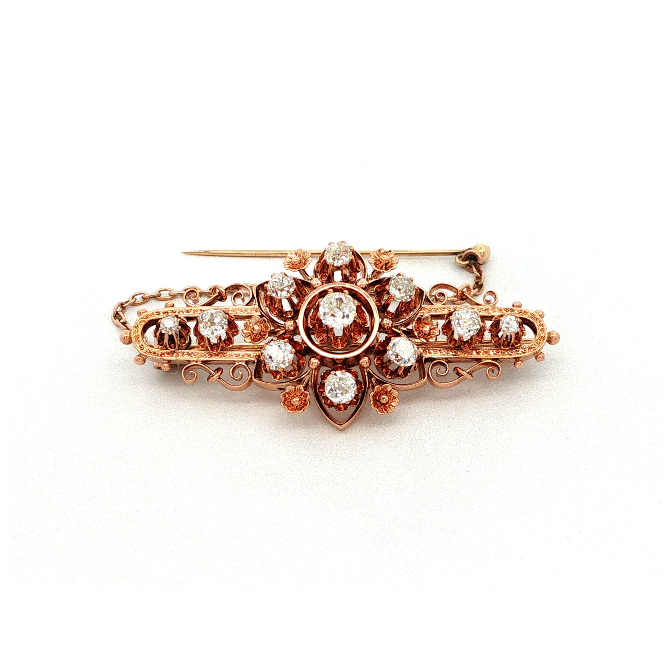 "Goldene Blütenpoesie" - Antike Brosche in 14kt Rosegold mit Diamanten im Altschliff - Juwelier Steiger