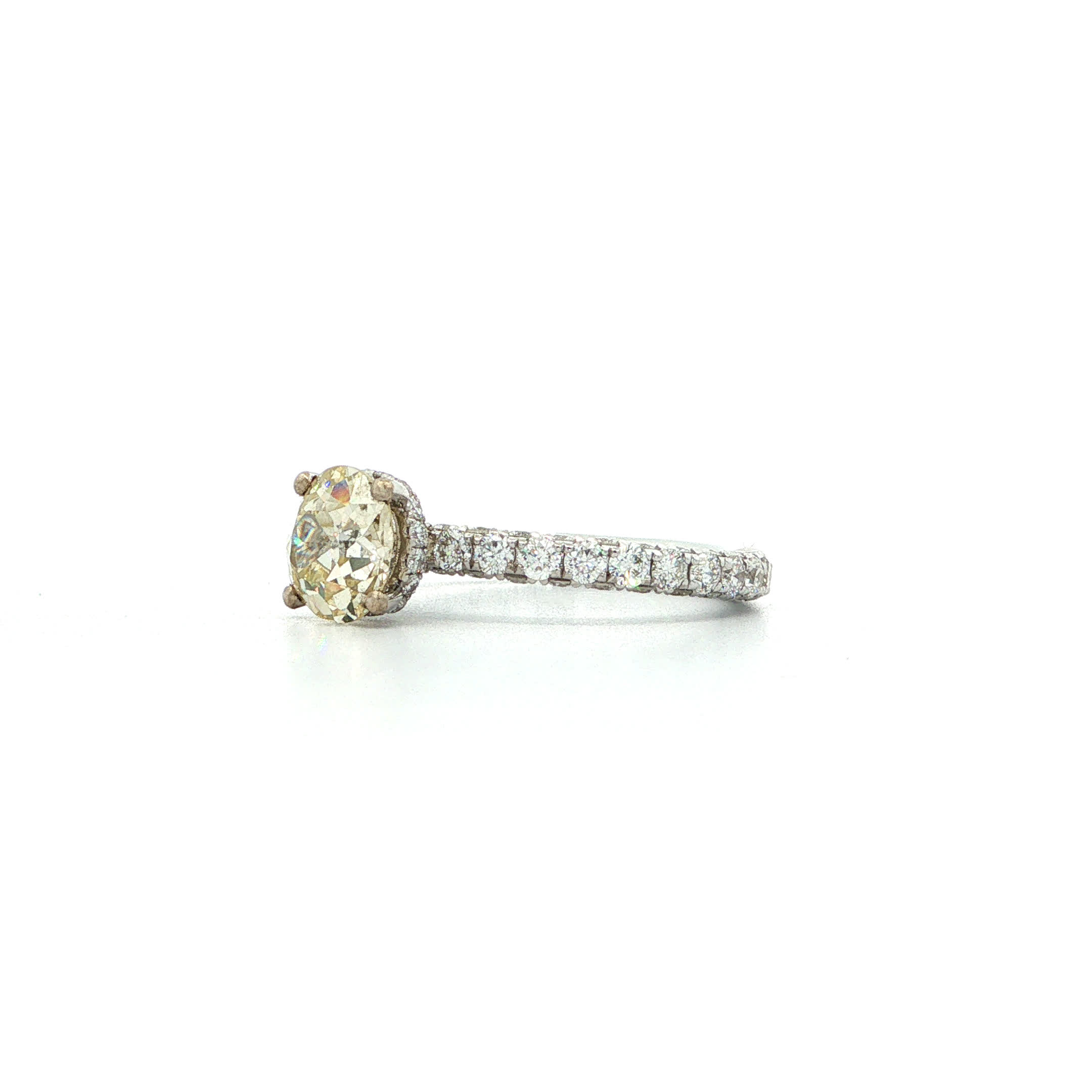"Imposanter Star" - Moderner 18 Karat Weißgold Ring mit Altschliff Diamant 1.55 ct. - Juwelier Steiger