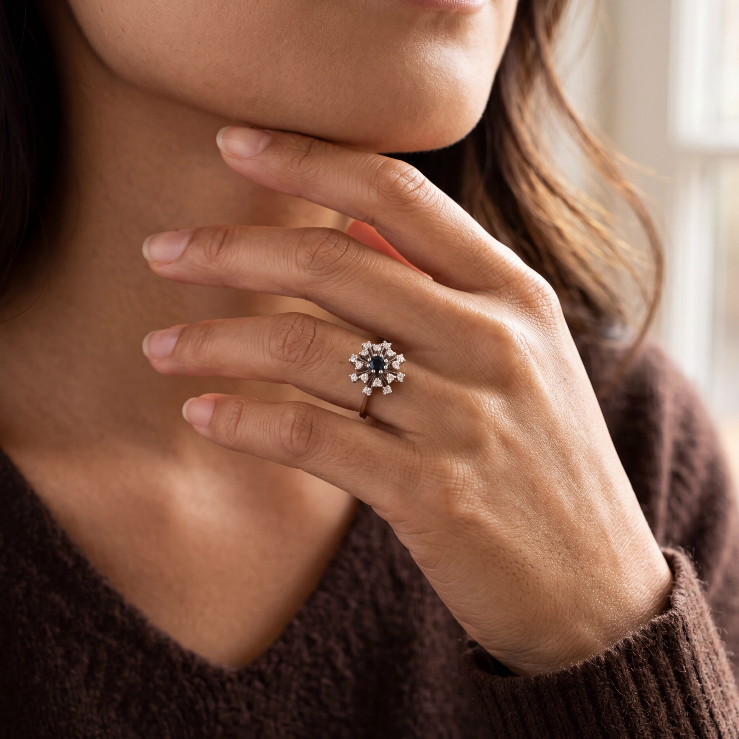 "Oh Baby, it´s blue outside" - Vintage Ring in 18kt Weißgold mit blauem Saphir & Diamanten - Juwelier Steiger