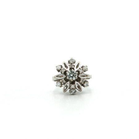 "O Baby, it´s cold outside" - Vintage Ring in 14kt Weißgold mit Brillanten