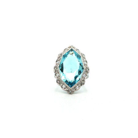 "Swimming Pool" - Vintage Ring in 14kt Weißgold mit Aquamarin