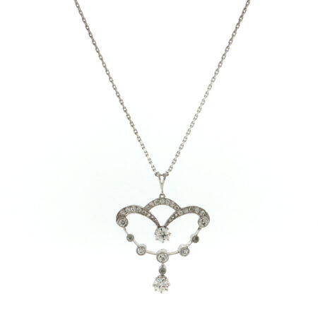 "Ètoile de Platine" - Antike Kette mit Platin Anhänger besetzt mit Diamanten
